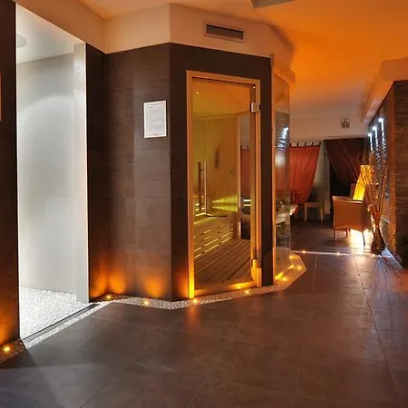Hotel Bella Di Bosco